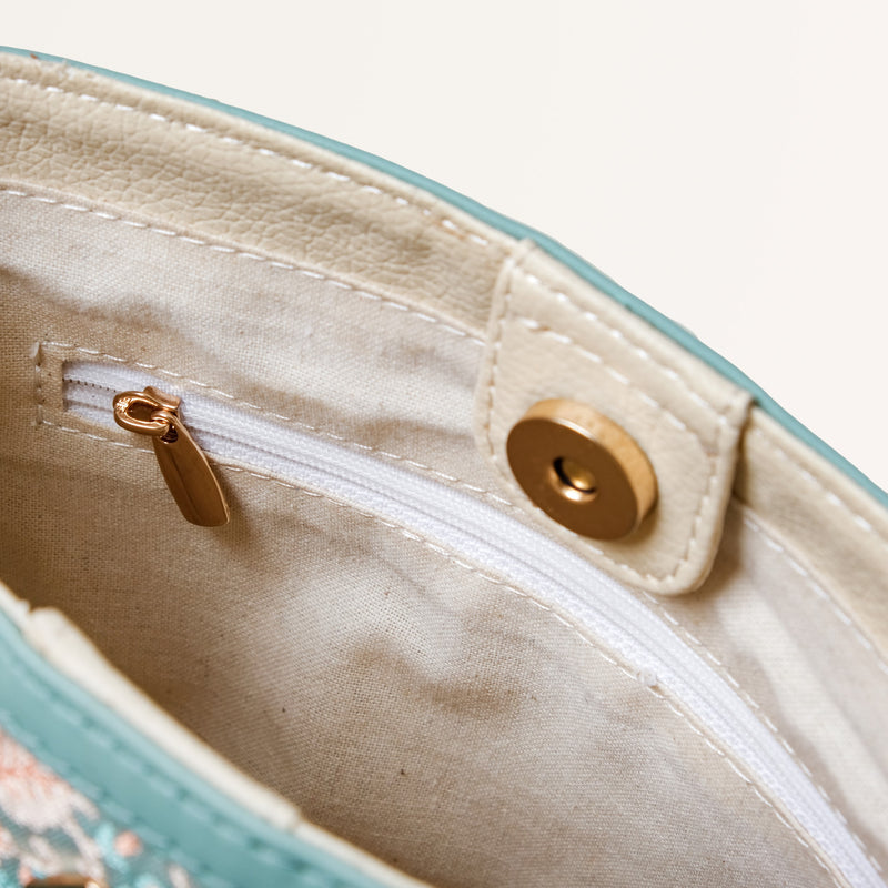 Eden Structured Bucket Bag Mint