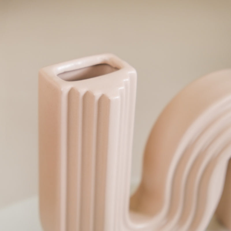 Nordic Wavy Ceramic Vase Beige