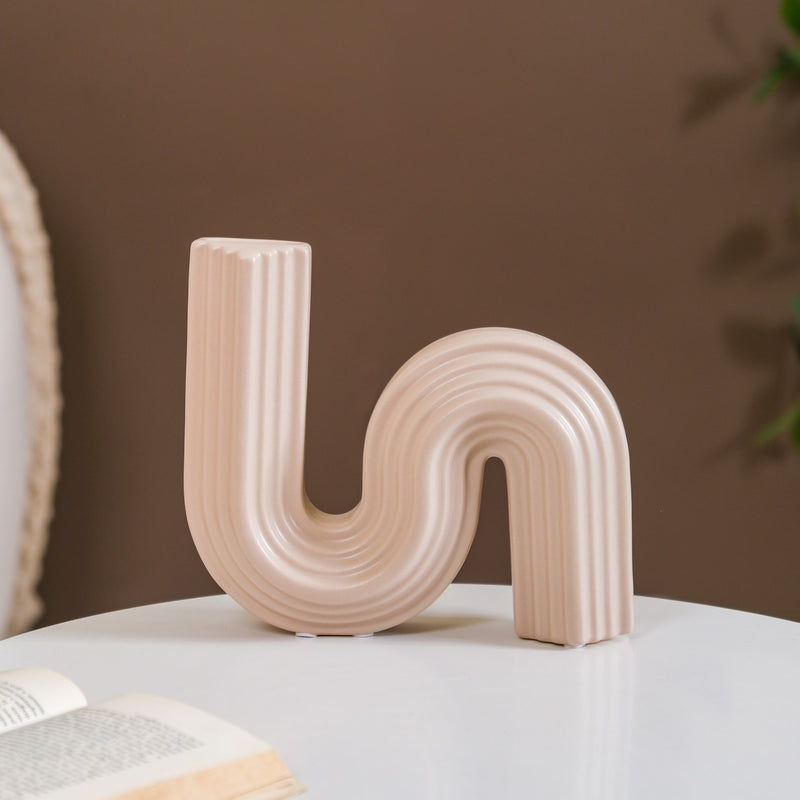 Nordic Wavy Ceramic Vase Beige