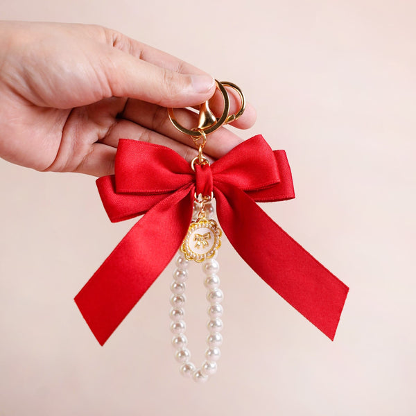 Charming Red Bow Keychain With Pearls