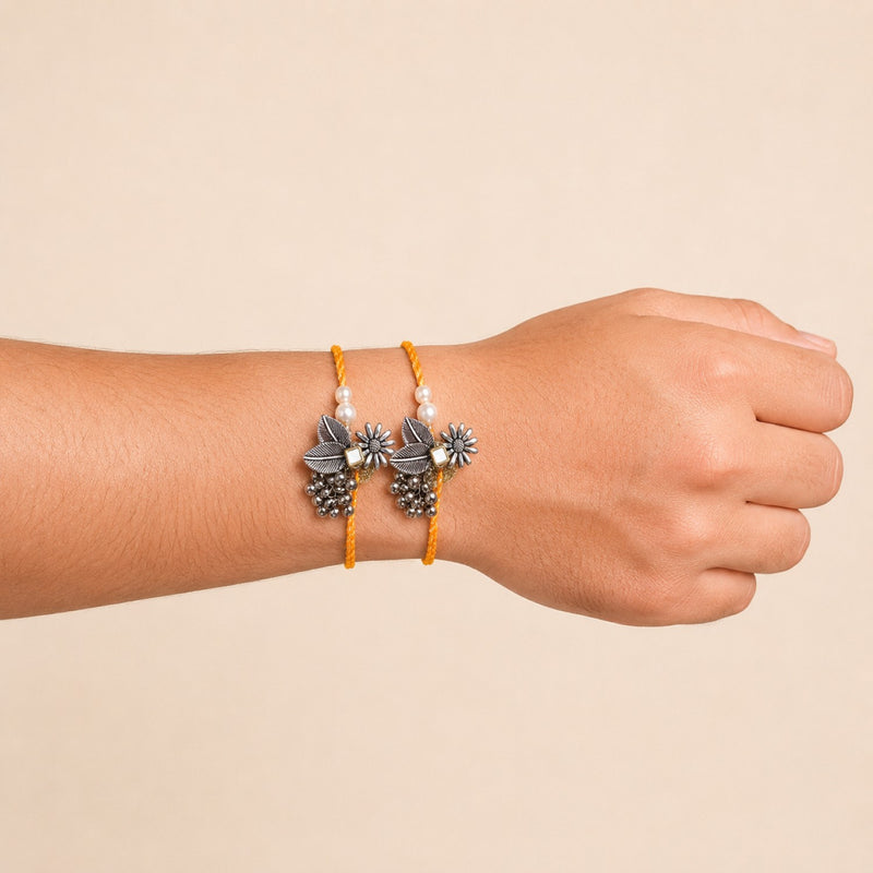 Meadowleaf Rakhi Gift Set