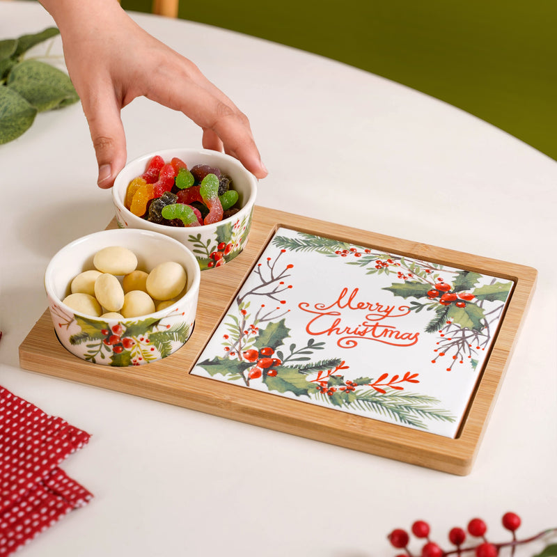 Christmas Themed Bowls And Platter Set Of 4