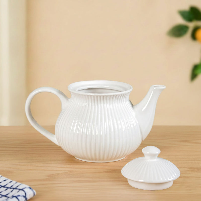 Classic Vintage Ceramic Teapot 600ml