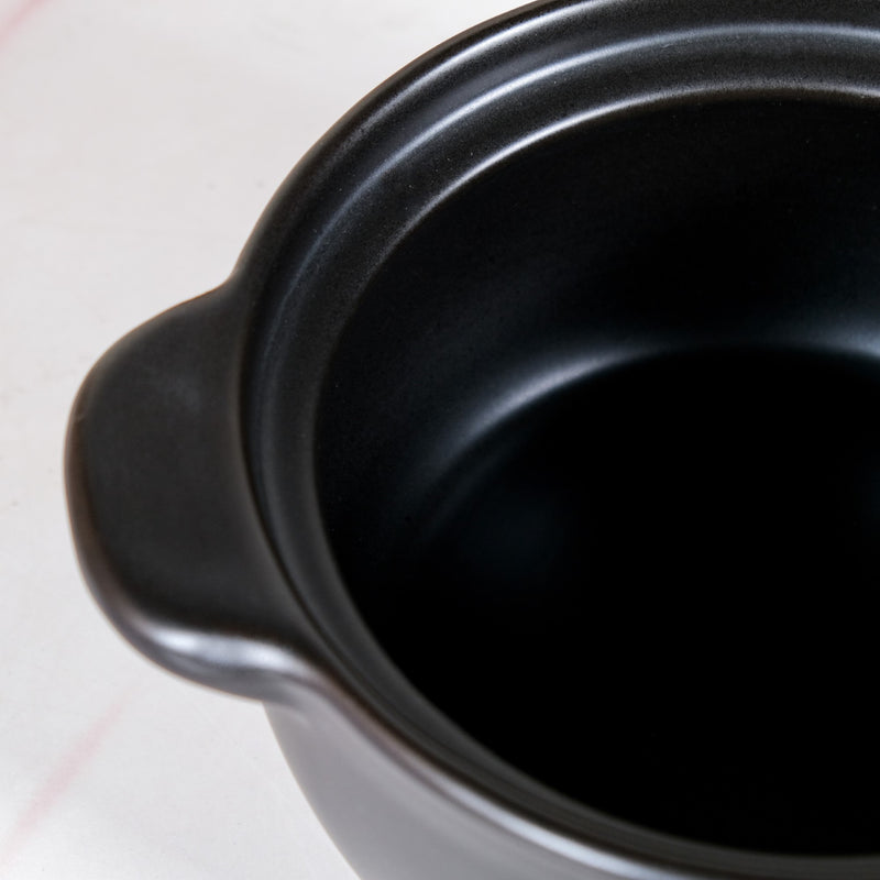 Classic Yellow Lid Black Ceramic Stewing Casserole 2300ml