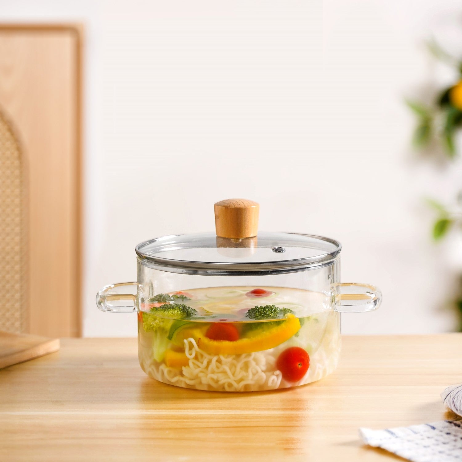 Clear Borosilicate Glass Cooking Pot With Lid 1800ml