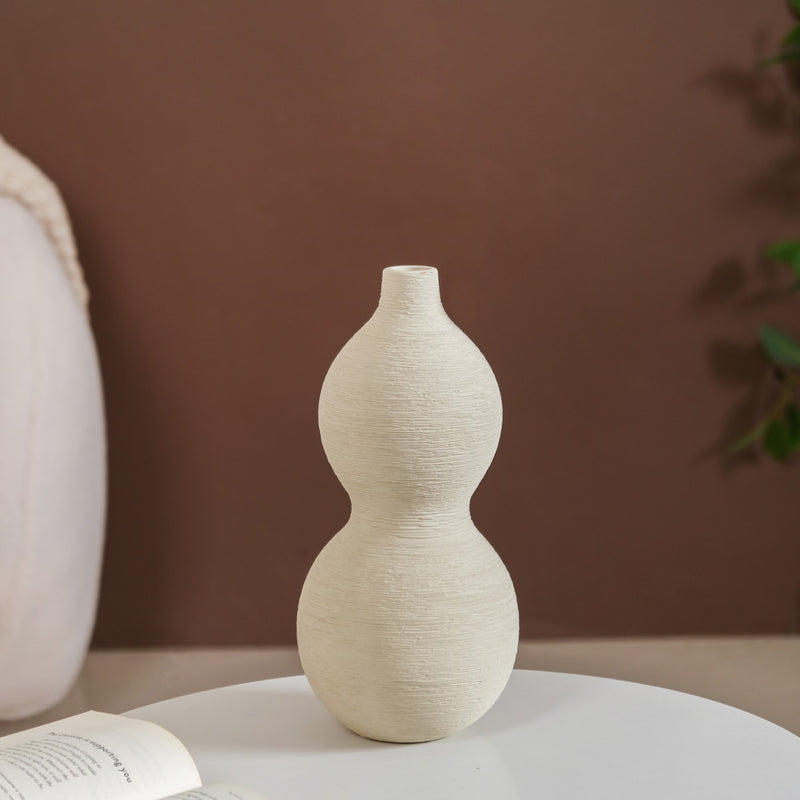 Gourd Matte Finish Flower Vase - Matte Finish Flower Vase, Sleek Matte Ceramic Vase, Modern Matte Flower Vase, Flower Vase