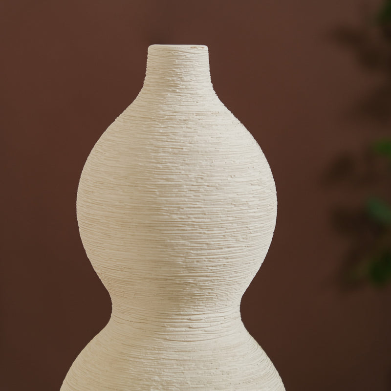 Gourd Matte Finish Flower Vase - Matte Finish Flower Vase, Sleek Matte Ceramic Vase, Modern Matte Flower Vase, Flower Vase