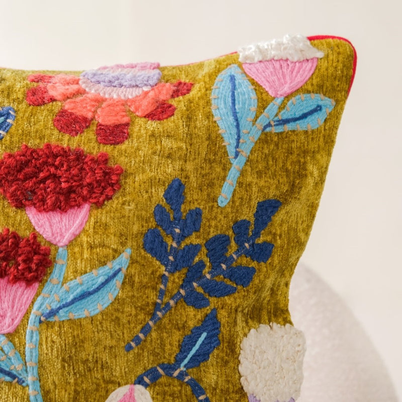 Decorative Springtime Cushion Cover 16x16 Inch