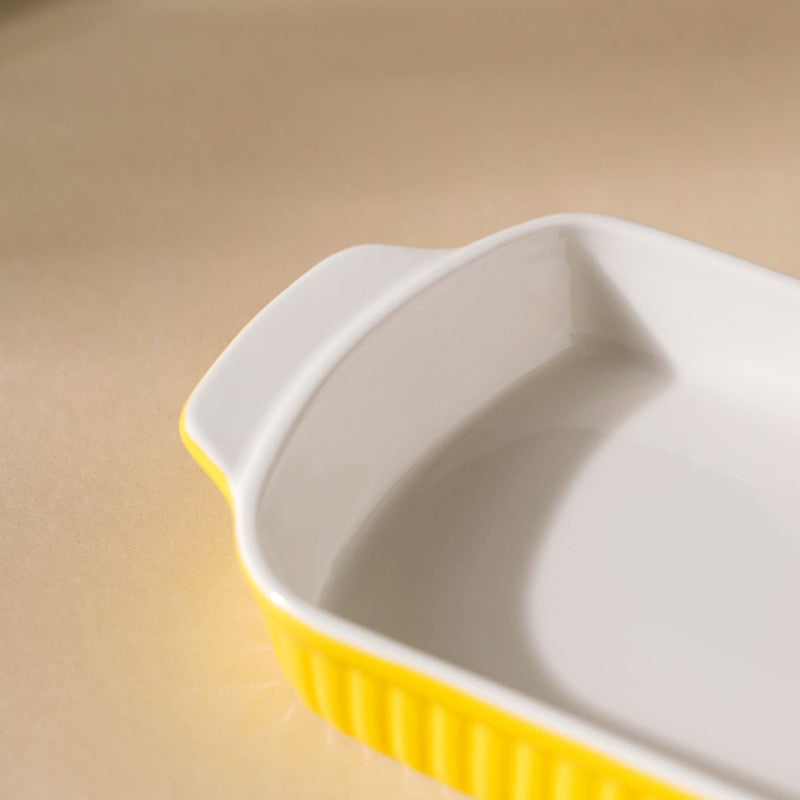 Daffodil Baking Tray 8 Inch