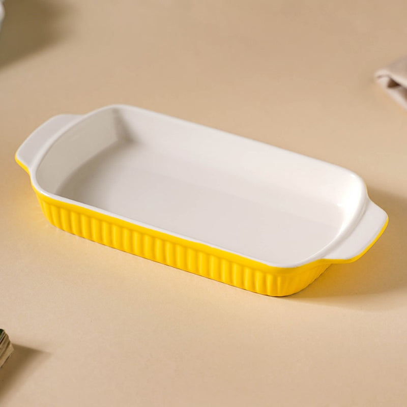 Daffodil Baking Tray 8 Inch