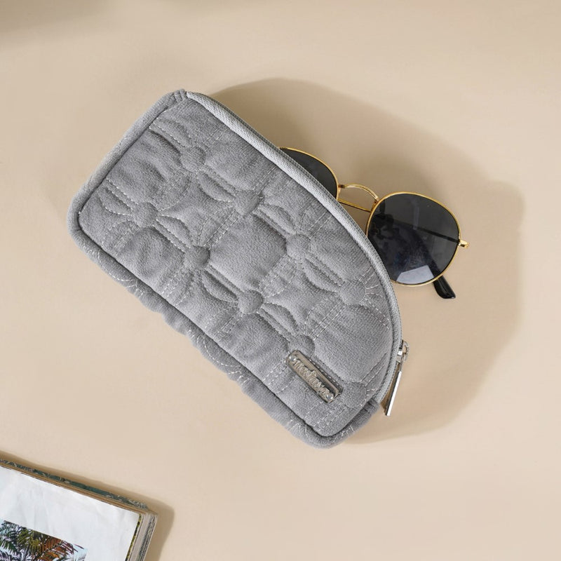 Multipurpose Travel Kit Set Of 4 Grey