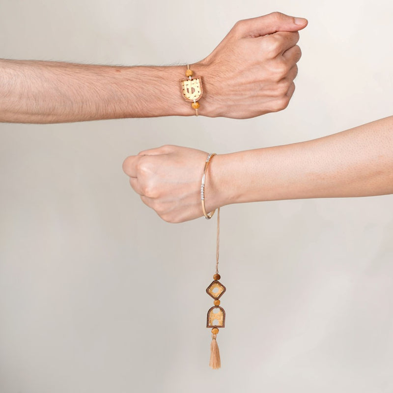 Eco-Friendly Rakhi Gifts For Bhaiya & Bhabhi Set Of 3