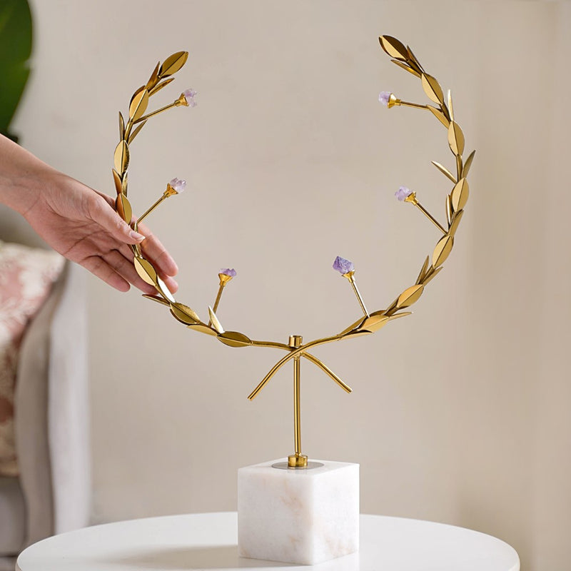 Laurel Wreath Decor Showpiece