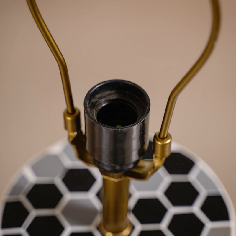 Honeycomb Table Lamp With Lampshade