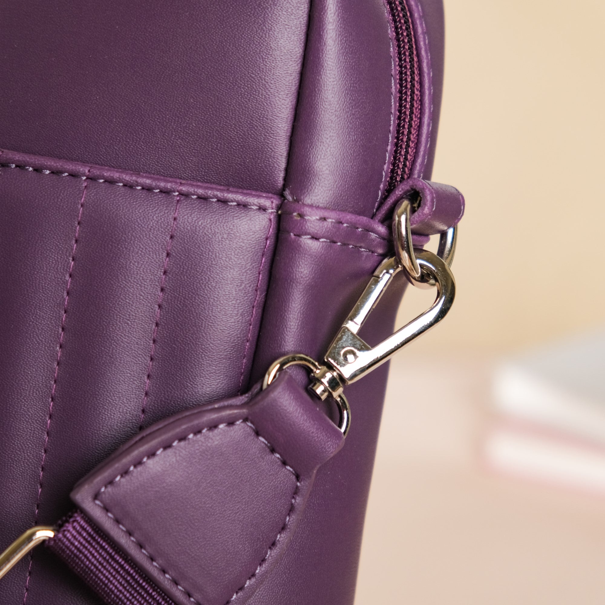 Wildhorn Genuine Leather 14.5 Inch Laptop Messenger Bag for Men|Everyd –  WILDHORN