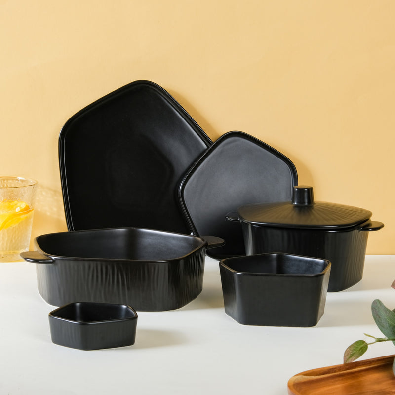 Pentagon Black 19 Piece Dinner Set For 4