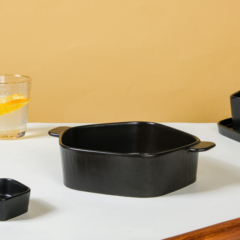 Pentagon Black 19 Piece Dinner Set For 4