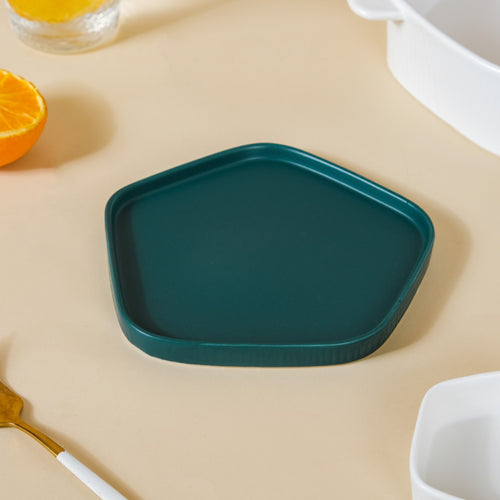 Pentagon Green & White 15 Piece Snack Set For 3