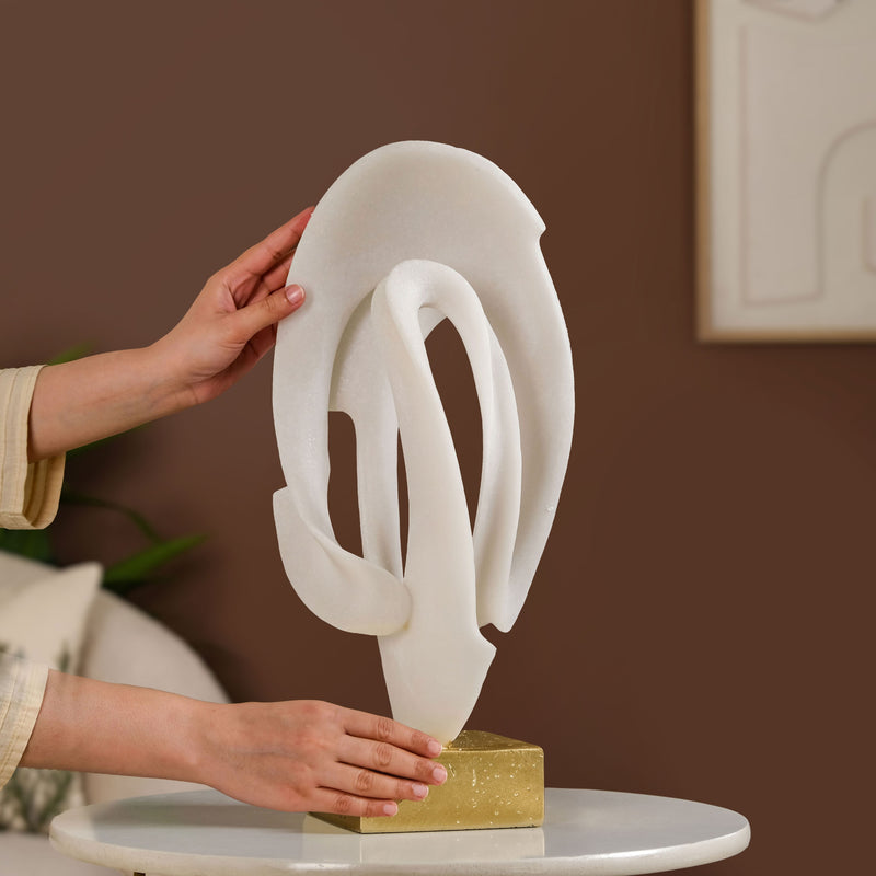 Celestine Curve Decor