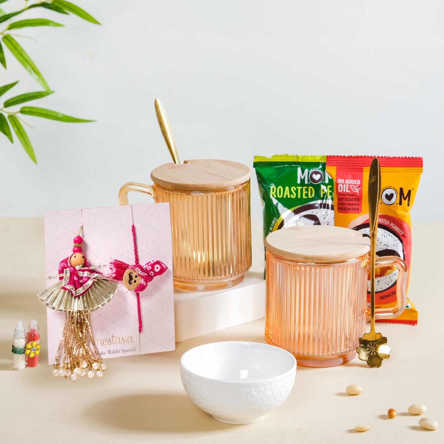 Midiron Raksha Bandhan Gift Hamper for Sister | Gift with Chocolate for  Sister |Raksha Bandhan Gifts Pack| Birthday Gift for Sister with Coffee  Mug, Small Pink Heart and Chocolate Box : Amazon.in: