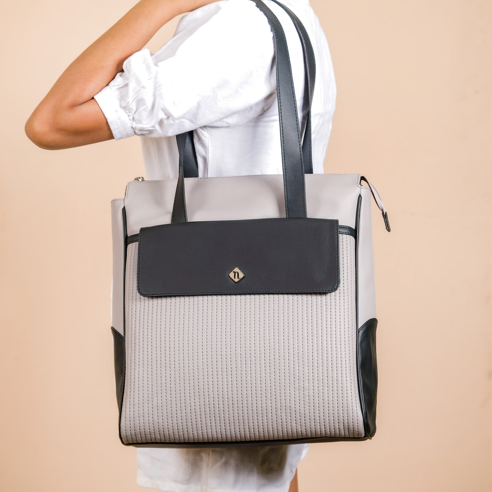 Multipurpose 2-Way Backpack And Handbag Online - Premium Tote Bag ...