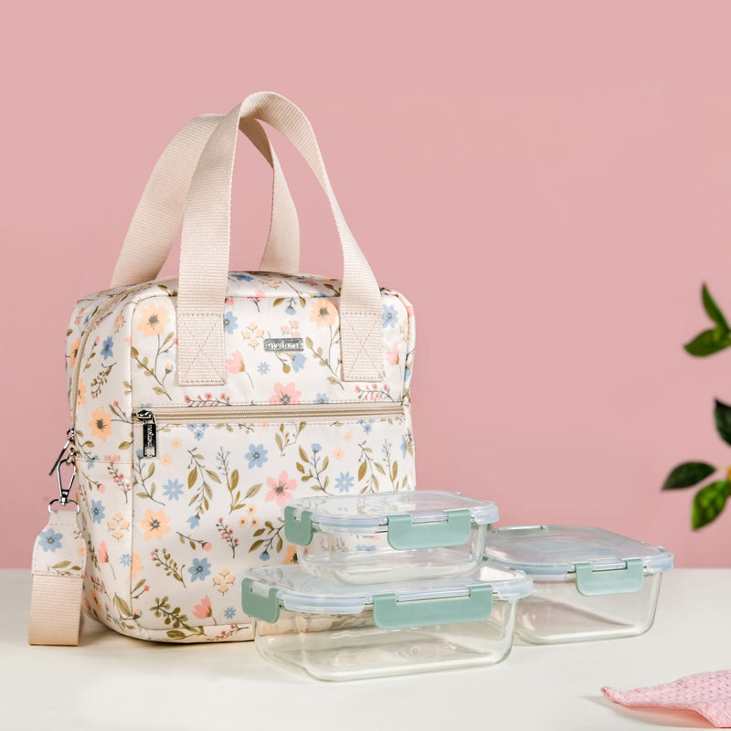 Charming Meadow Insulated Lunch Bag