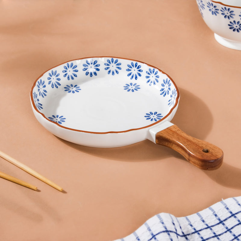 Blue Daisy Baking Plate With Handle 7.5 Inch - Ceramic platter, serving platter, fruit platter | Plates for dining table & home decor