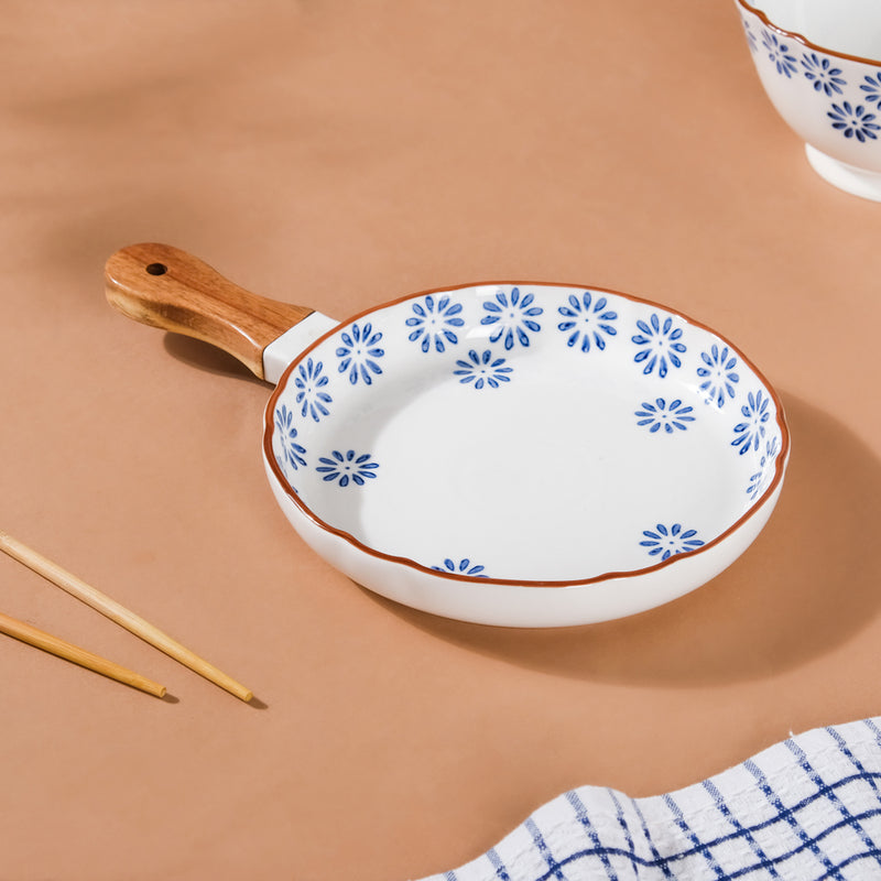 Blue Daisy Baking Plate With Handle 7.5 Inch - Ceramic platter, serving platter, fruit platter | Plates for dining table & home decor