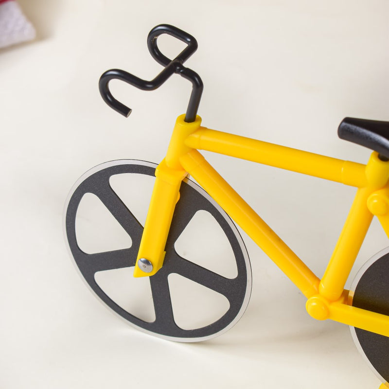 Yellow Pizza Slicer