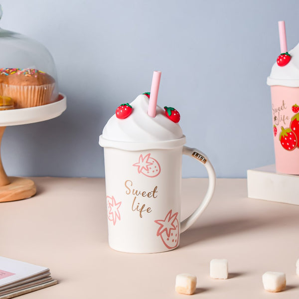 Strawberry Coffee Mug With Lid And Straw 380 ml