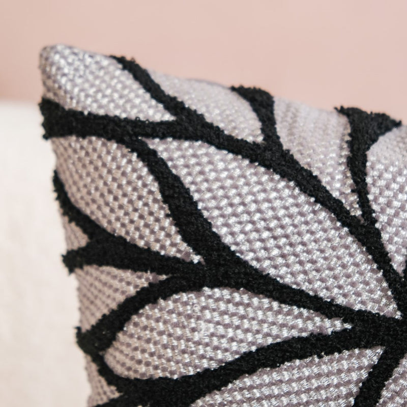 Decorative Leaf Pattern Cushion Cover Black 15x15 Inch