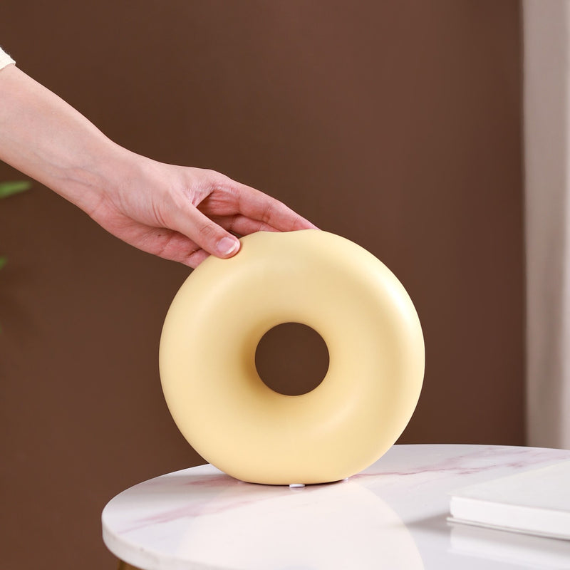 Donut Vase Pastel Yellow- Round Donut Vase, Yellow Ceramic Vase, Decorative Donut Vase, Modern Yellow Vase, Ceramic Round Vase