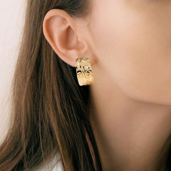 Dune Waves Chunky Gold Hoop Earrings