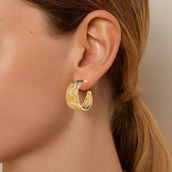 Dune Waves Chunky Gold Hoop Earrings