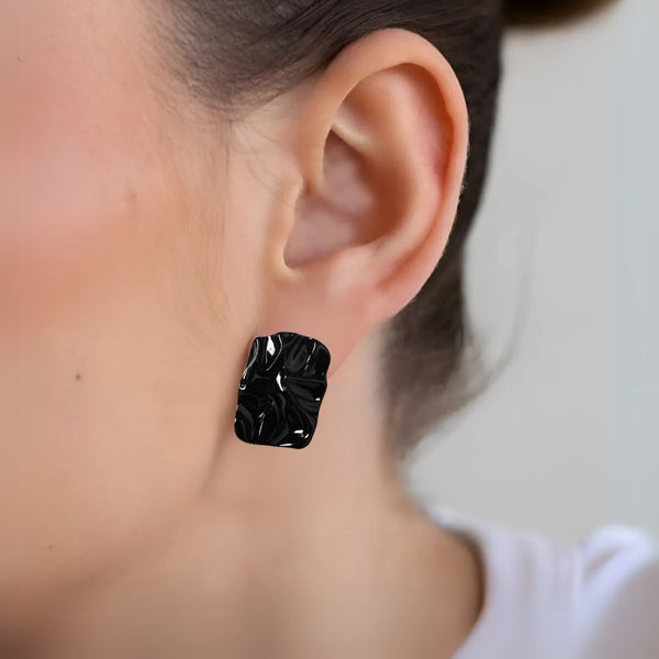 Earthy Glam Black Stud Earrings