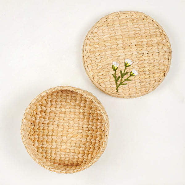 Kauna Round Basket With Lid – Handmade Box With Floral Embroidery