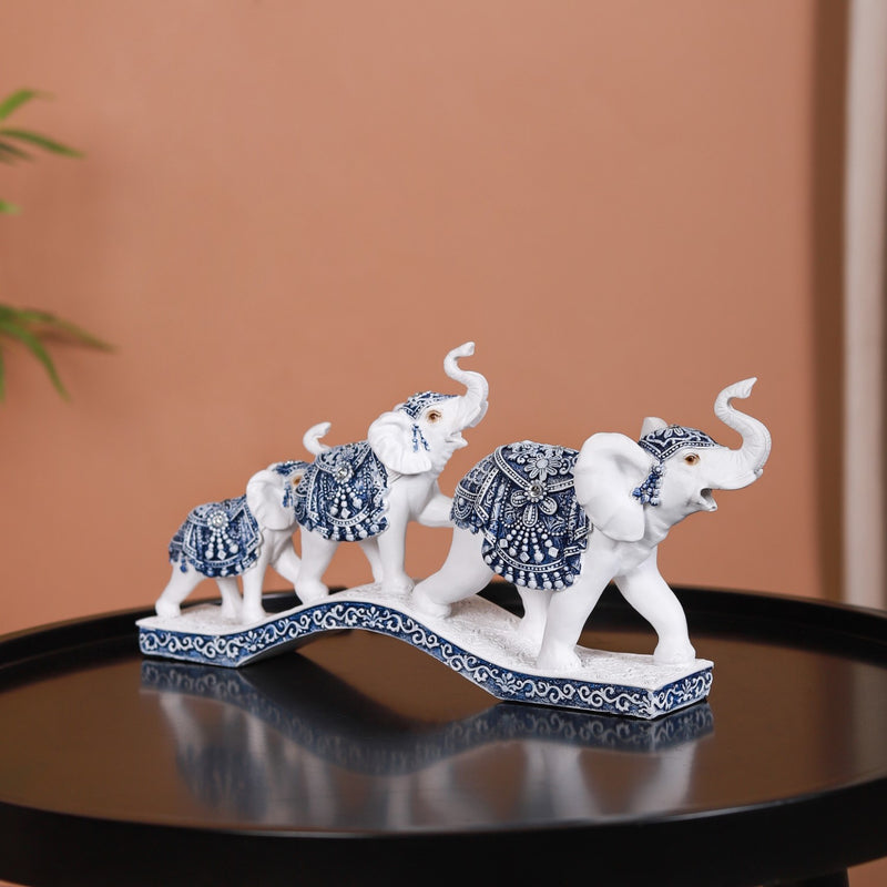 White Elephant Family Showpiece