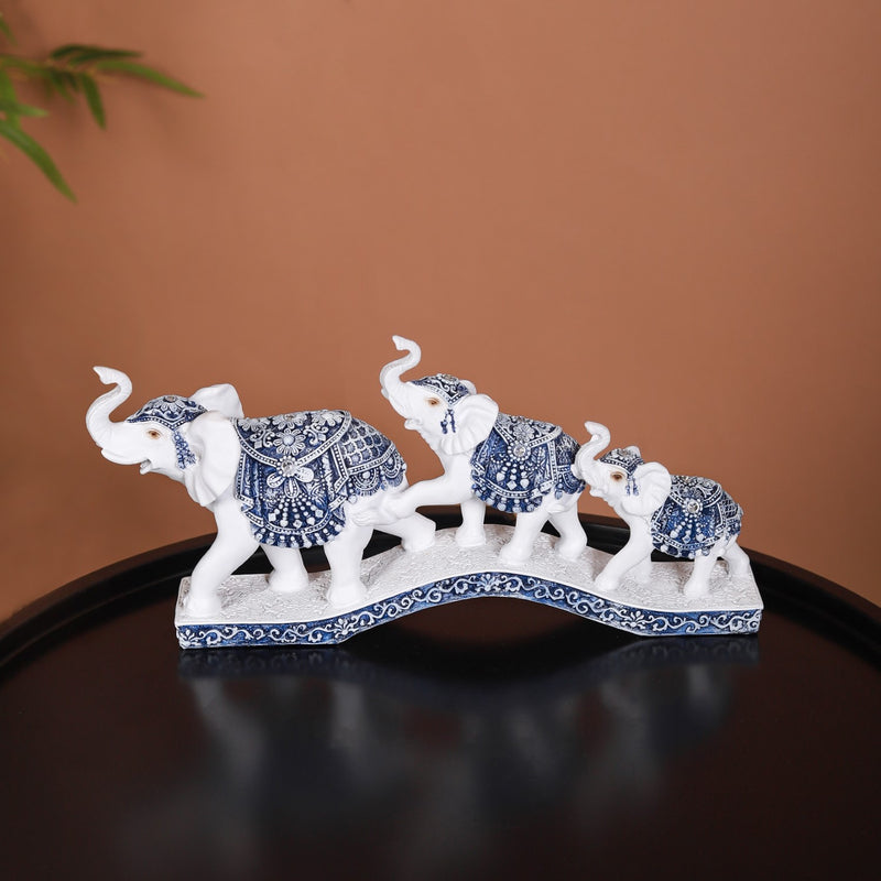 White Elephant Family Showpiece