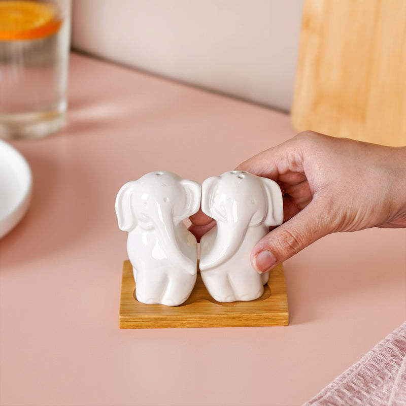 Elephant Salt And Pepper Shakers With Stand