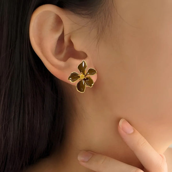 Flora Studs Brown