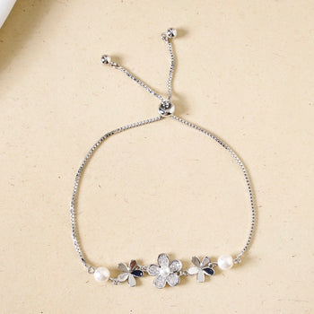 Floral Grace Silver Chain Bracelet