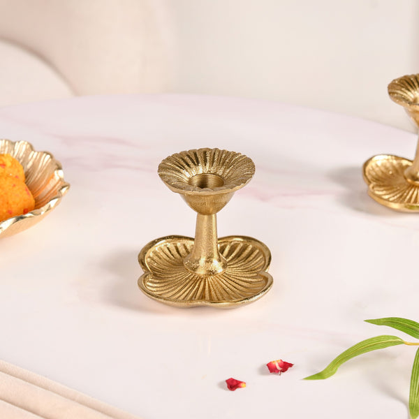 Metal Taper Candle Holder Set Of 2 Gold