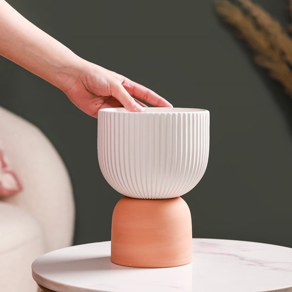 Ribbed Ceramic Pot White