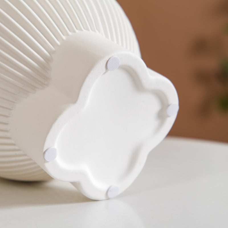 Handmade Fluted Decorative Ceramic Vase - Handmade Decorative Ceramic Flower Vase, Artisan Ceramic Vase, Unique Floral Vase, Handcrafted Flower Vase