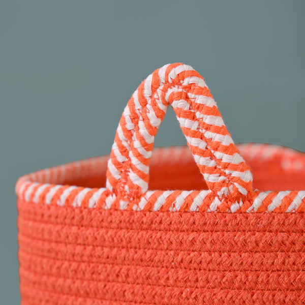 Sleeping Fox Woven Basket 25cm