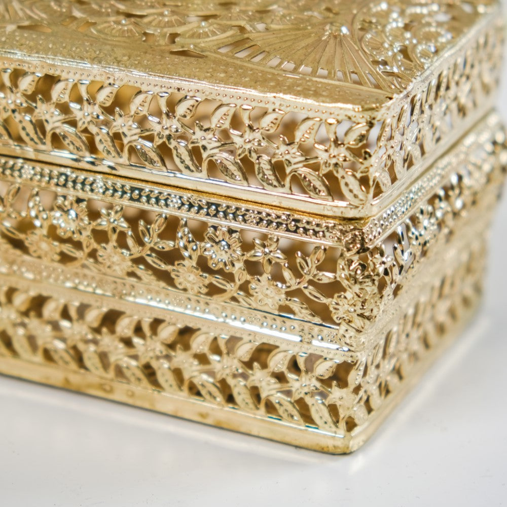 Gold Gift Box Set Of 2 Online - Premium Box | Nestasia