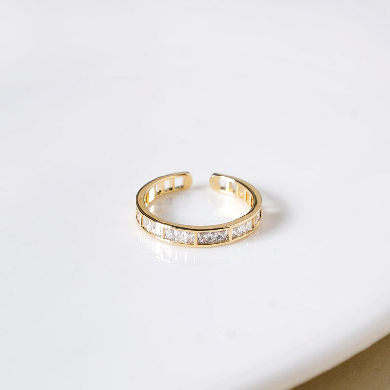 Gilded Glow Gold Luxe Ring