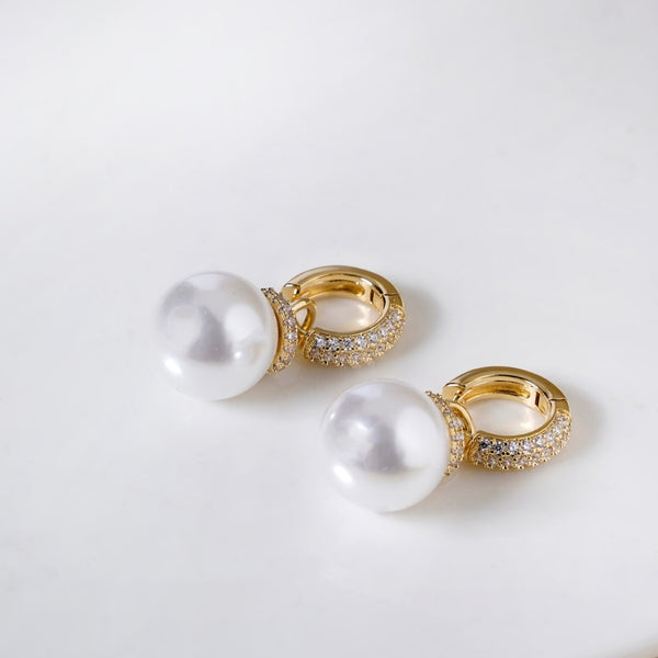 Glittery Hoop Pearl Drops Gold