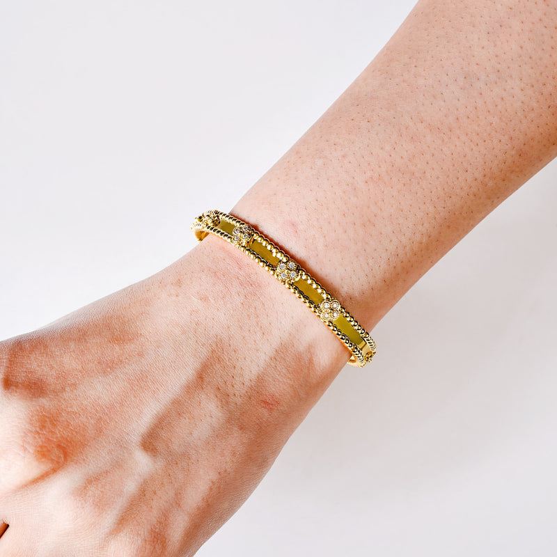 Gold Bloom Metal Bangle
