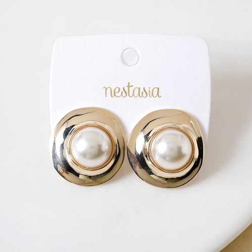 Gold Disc With Pearl Stud Earring